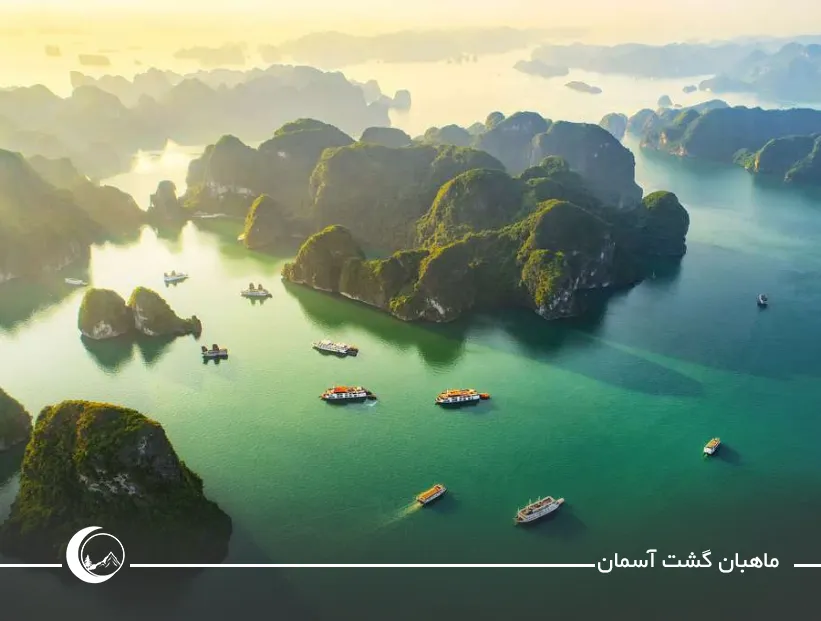 خلیج زیبای هالونگ