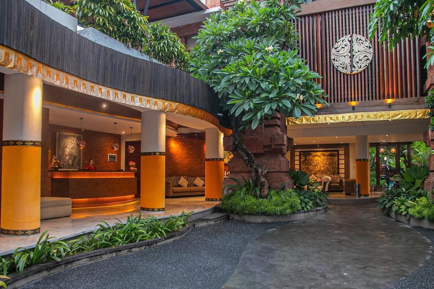  تور djabu Seminyak Hotel