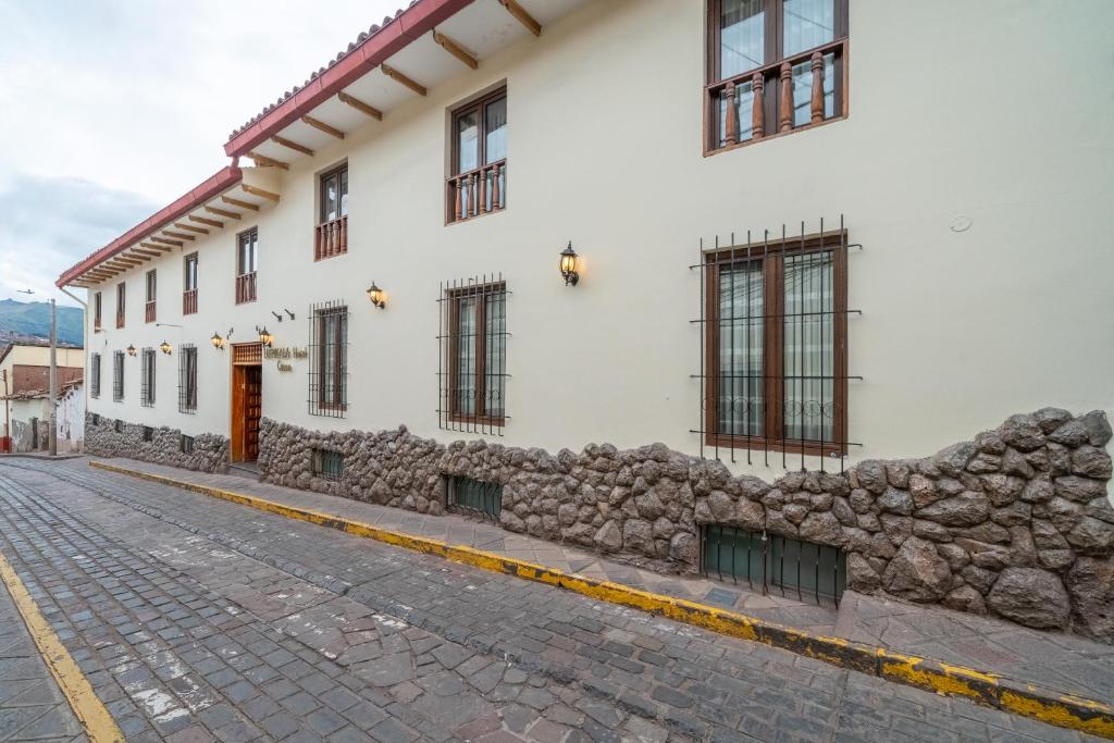 Hotel Taypikala Cusco