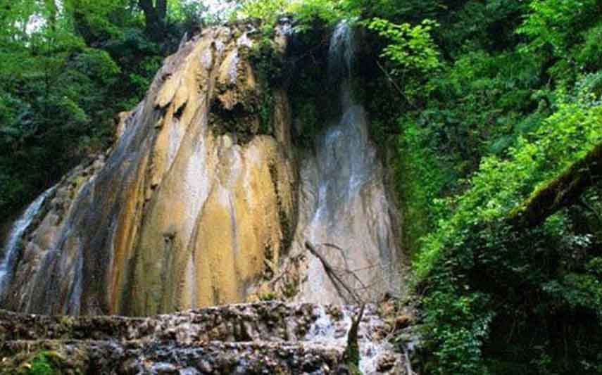 تور آبشار آهکی