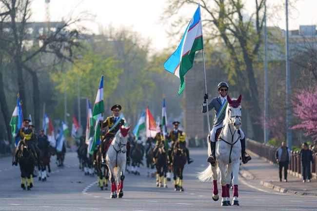 تور ازبکستان نوروز 1402 (اکونومی) 28 اسفند تا 6 فروردین