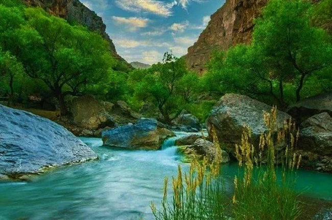 تور کلات نادری و دره شمخال