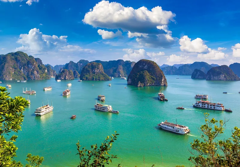 تور ویتنام کامبوج 30 شهریور تا 11 مهر 1402