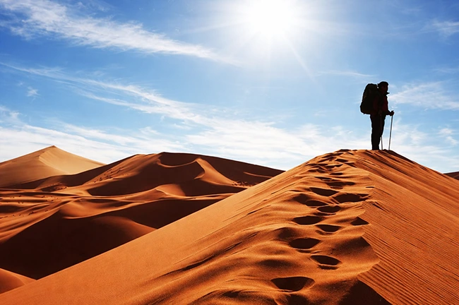 تور کویر ابوزیدآباد و شهر زیرزمینی اویی