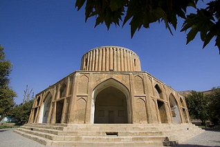 تور کلات نادری و آبشار قره سو