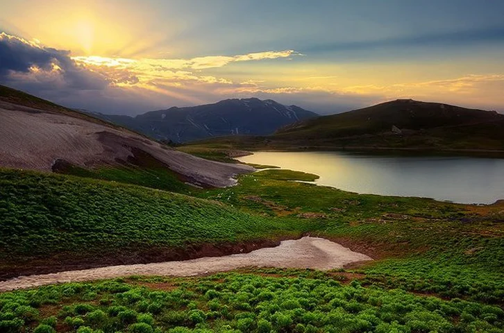 تور دالامپر و جنگل پردانان (اجرای اول)