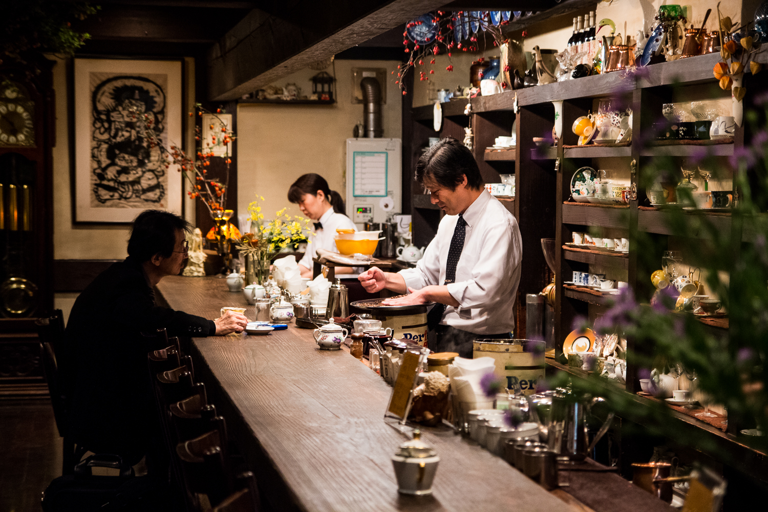 کافه های ژاپن | معرفی فضاهای اصیل، چای‌خانه‌ها و طعم ناب چای