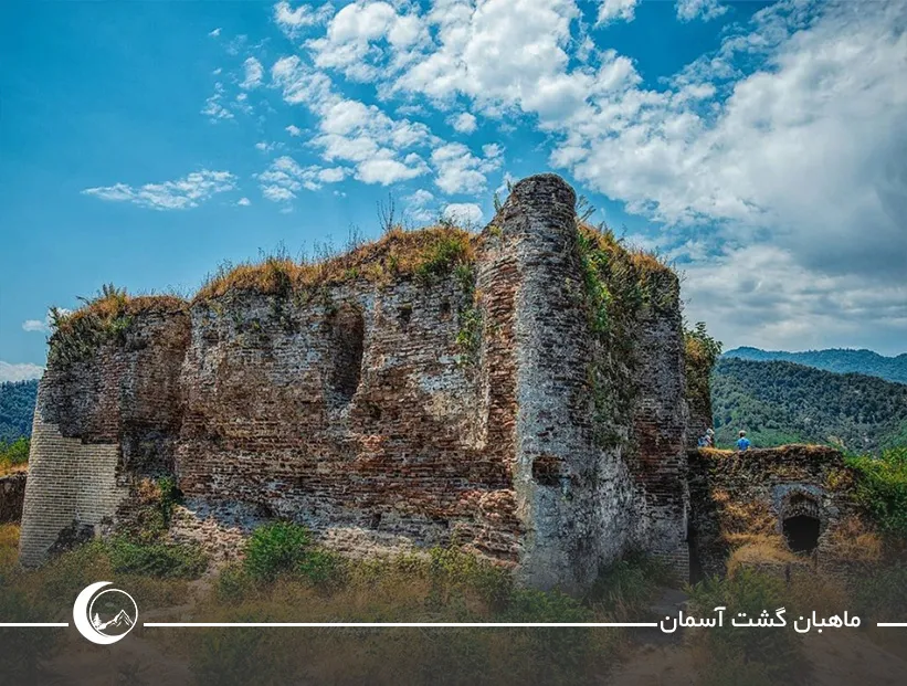 جاهای دیدنی سوباتان: ۱۰ مکان برتر که باید ببینید!