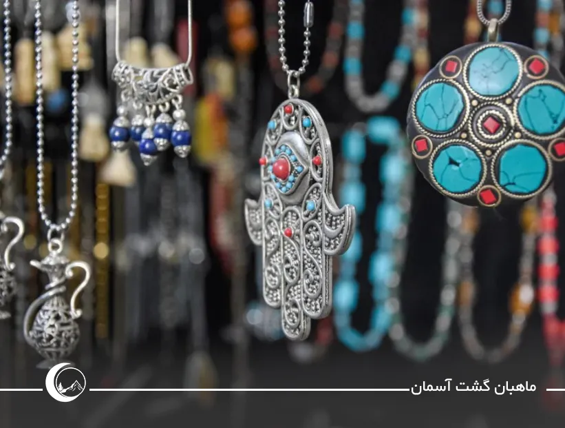 زیورآلات سنتی و فلزکاری از جمله بهترین سوغاتیهای ازبکستان undefined